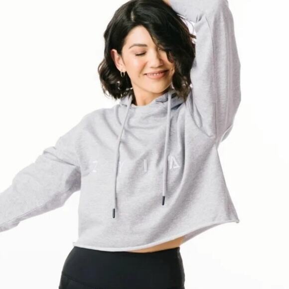 ZYIA ACTIVE Heathered Gray Raw Edge Cropped Pullover Cotton Gym Hoodie Size XS - Picture 1 of 11